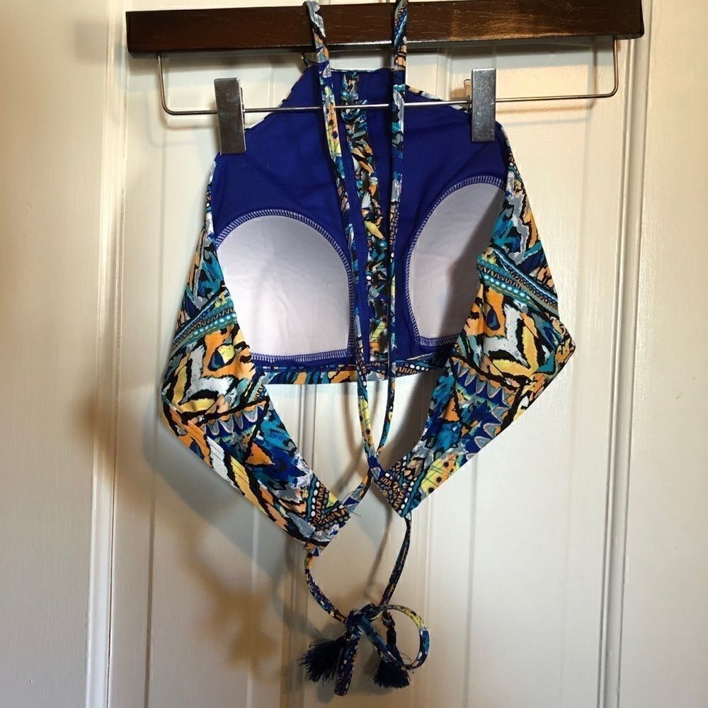 Patterned swim top🧡 - Picture 2 of 5